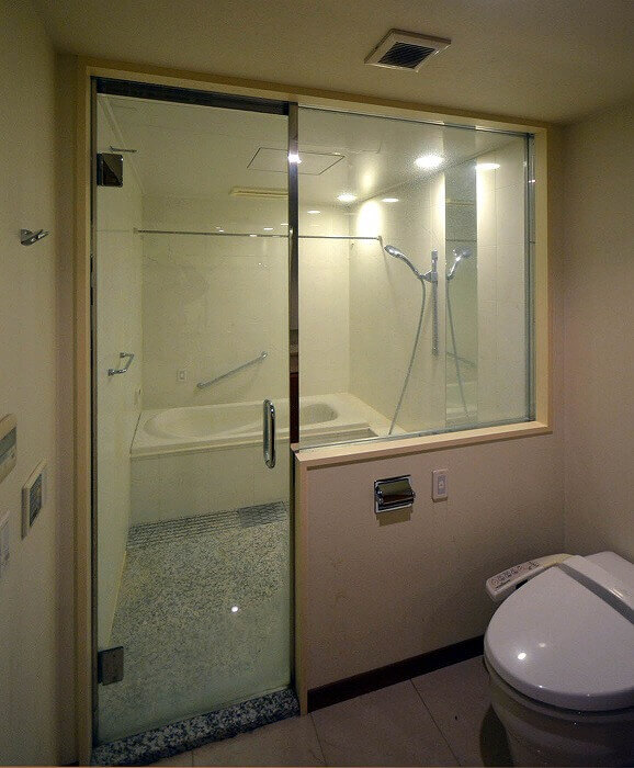 青山Ｎ邸_リフォーム前の既存浴室