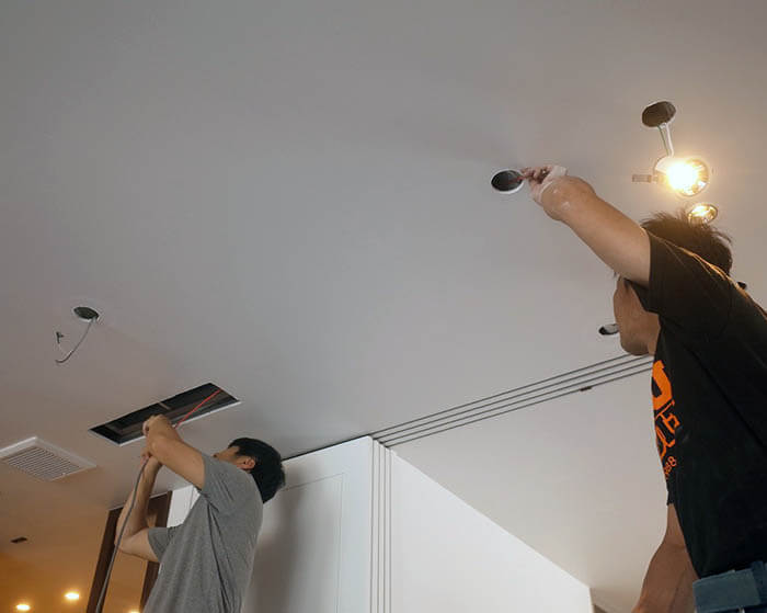 白金台Ｅ邸　リビングダイニングの照明器具追加工事