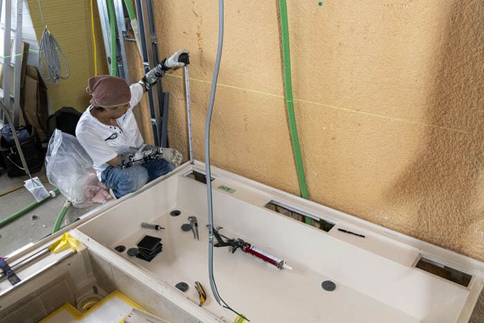 ハクアーキテクツスタジオと考えるスチールフラットバーでつくる建具枠の精度